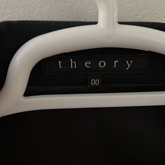 Theory New Blazer 00  - Picture 3 of 5